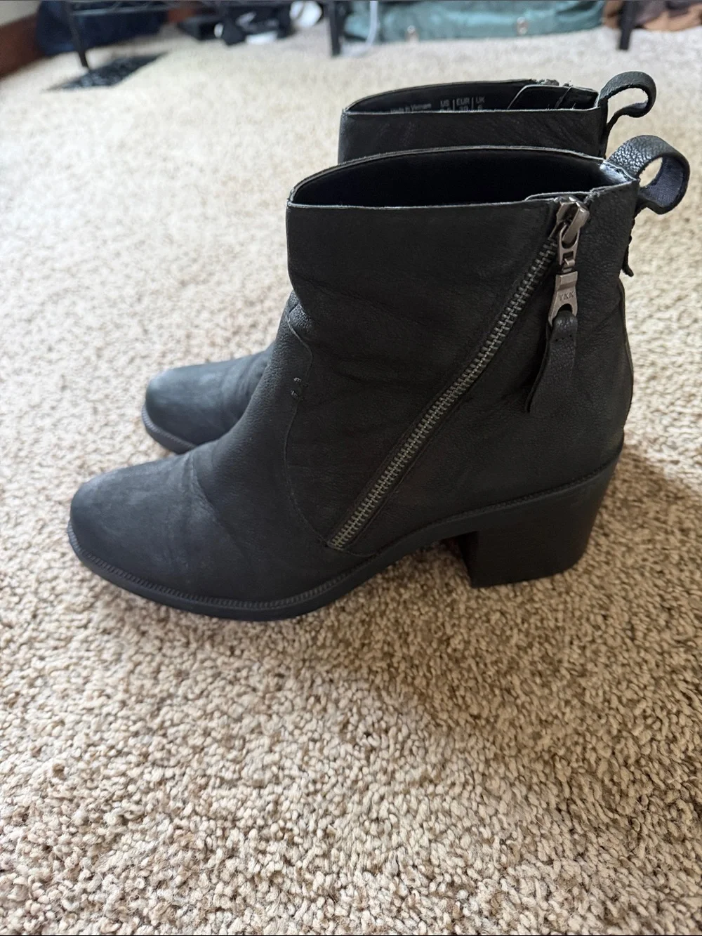 Crown Vintage Black Leather Side-Zip Block Heel Ankle Boots